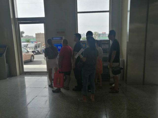 鄭州服務(wù)中心自助復(fù)印機(jī) 鄭州服務(wù)中心自助復(fù)印機(jī)